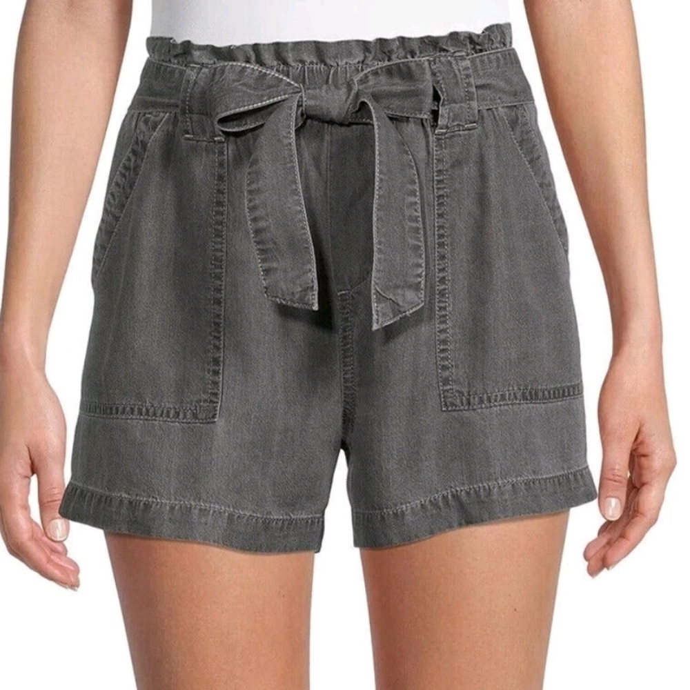 Time and Tru Women's Belted Utility Shorts Tencel Black Size L (12-14) - Picture 1 of 5